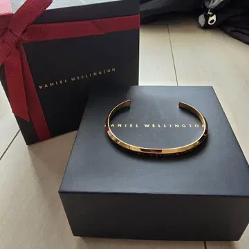 다니엘 웰링턴 팔찌 로즈 골드