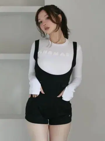[미사용 새상품] andmary mary logo tops