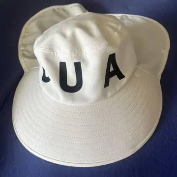 Cuarto united 화이트 버킷햇