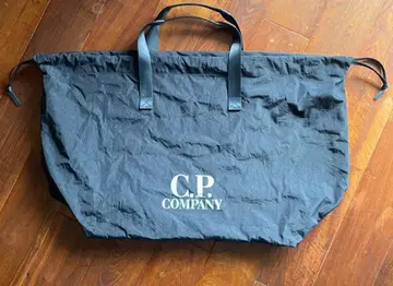 미사용 새상품! C.P. COMPANY 나일론 메가 사이즈 토트백