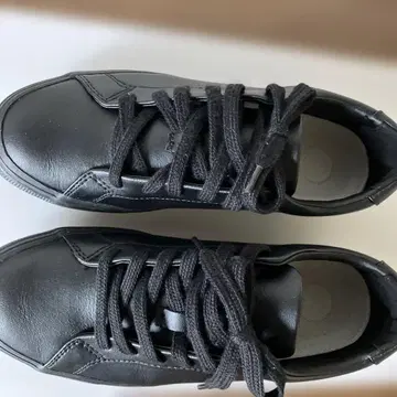 무인양품 재생 가죽 스니커즈 24cm