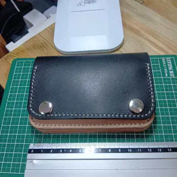 숏 트래커 월렛 핸드메이드