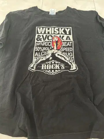 Whisky & Vodka 티셔츠 M 사이즈