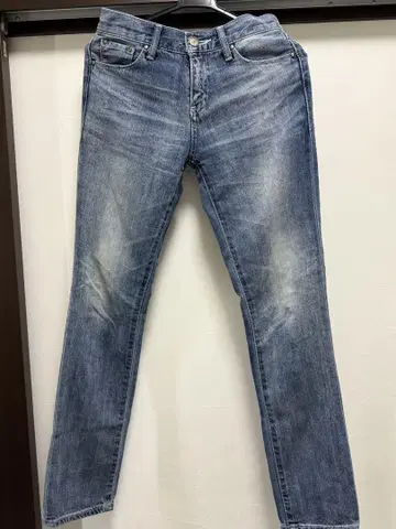 스트레이트 데님 라이트 블루