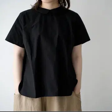 nuuno. 누우노 블랙 반팔 블라우스 코튼 넉넉한 둥근 카라