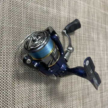 새상품급 Daiwa 크레스트 LT2000S