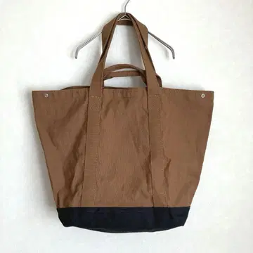 uniqloU 유니클로U 토트백 브라운