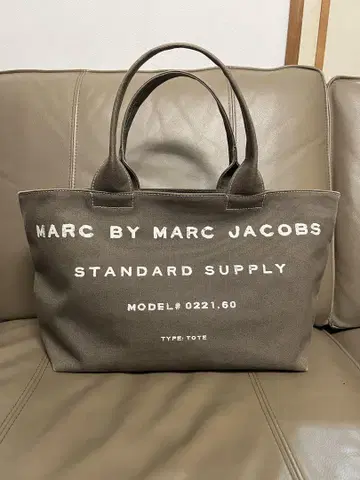 [ MARC BY MARC JACOBS ] 토트백
