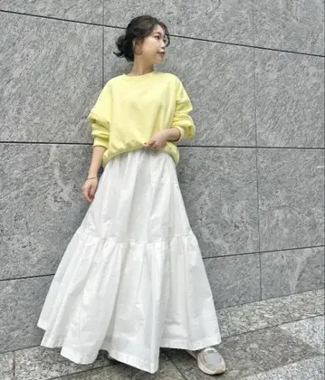 emmi atelier 볼륨 캉캉 스커트