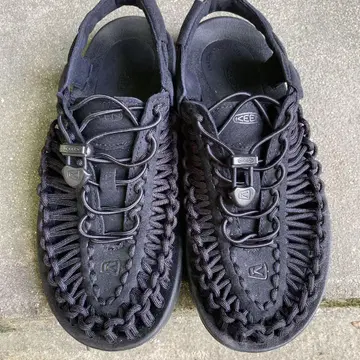 KEEN 샌들 24cm 블랙