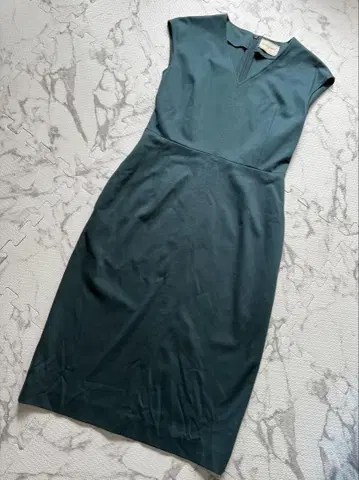 UNITED ARROWS UBCS 센터 스티치 프렌치 슬리브 원피스