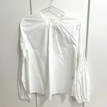 코튼 블라우스