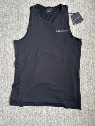 Peak Performance 블랙 탱크탑 S