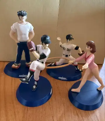 터치 애니메이션 캐릭터 피규어 4개 세트