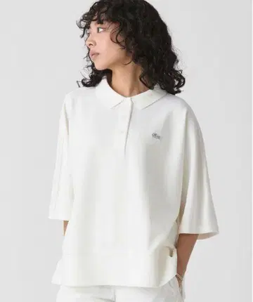 LACOSTE 화이트 기모노 슬리브 박스 피케 셔츠