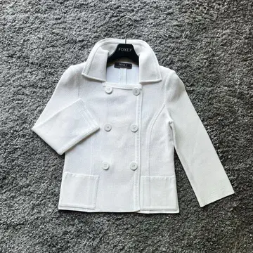 FOXEY 38 화이트 니트 자켓