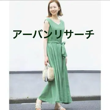 어반 리서치 그린 슬리브리스 롱 원피스