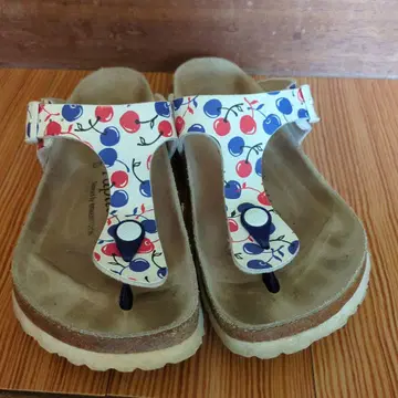 BIRKENSTOCK papillio 체리 패턴 기제 샌들