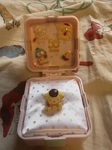 딸기신문 50주년 기념 유메큥 링 BOX 푸린