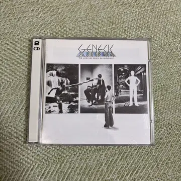 Genesis The Lamb Lies Down on Broadway