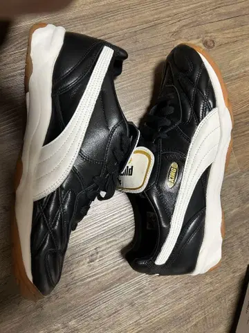 Puma king indoor 28.5cm