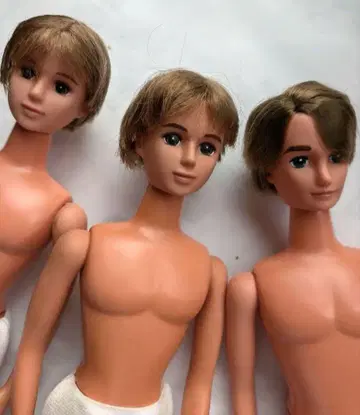 타카라, 일본제, 1980년대 남성용 인형 3개