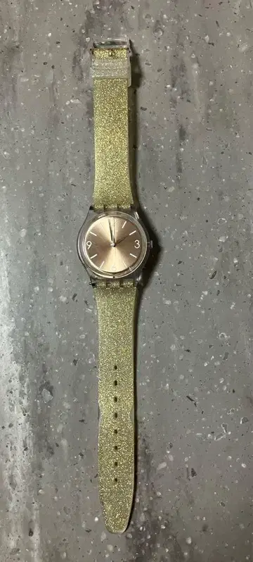 Swatch (스와치) 손목시계, 라메 믹스 골드 벨트 x 골드 다이얼