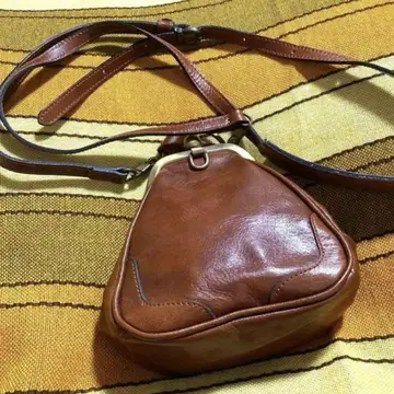 THREE BAGS OF FINLAND 가죽 숄더백