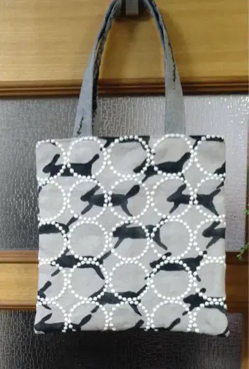 minaperhonen 탬버린 x 랑랑랑 토트백