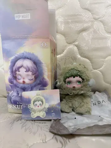 POP MART Little Skullpanda 봉제 인형