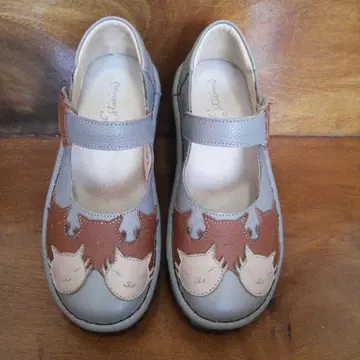 에스타시온 고양이 신발