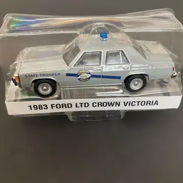 1983 FORD LTD CROWN VICTORIA 미니카