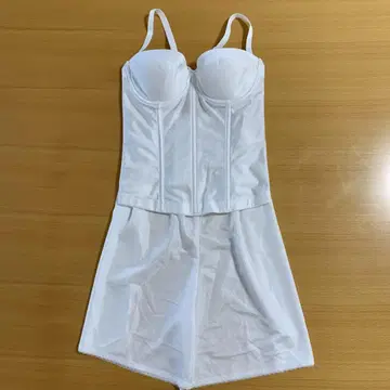[ 새상품급 ] 브라이덜 이너 세트 B70 뷔스티에 & 플레어 팬츠 M