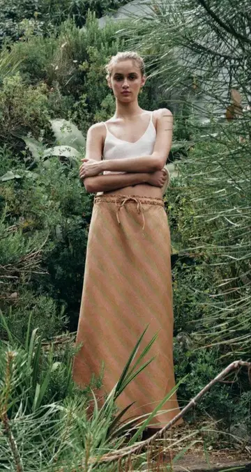 [새상품] ZARA 미디 기장 린넨 스커트 오렌지