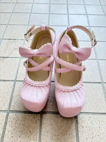 BODYLINE 바디라인 핑크 스트랩 펌프스 리본 신발