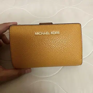 MICHAEL KORS 지갑