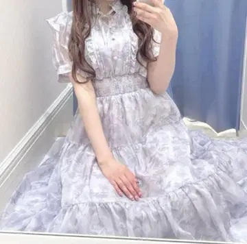 evelyn 라메 프릴 꽃무늬 OP 블루