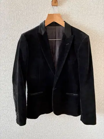 블랙 벨벳 테일러드 자켓 40