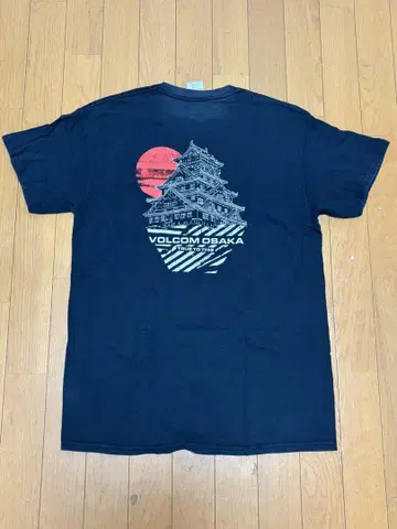VOLCOM 오사카점(오사카성) 한정판 T셔츠