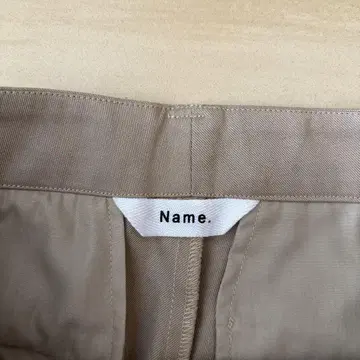 Name. 슬랙스 베이지