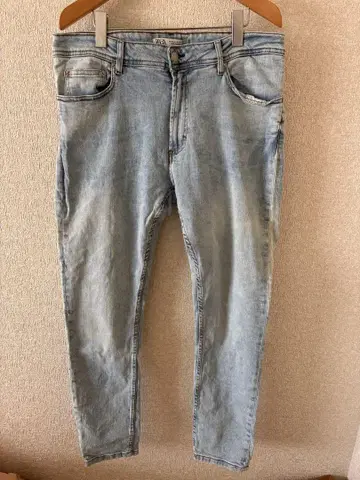 ZARA 라이트 블루 스키니 청바지 EUR46