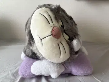 루시퍼 봉제 인형