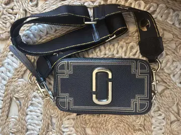 MARC JACOBS 스냅샷