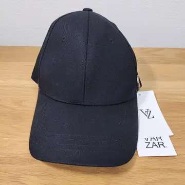 VARZAR 심플 블랙 캡