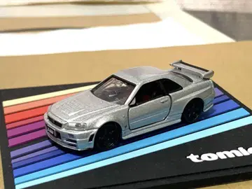 토미카 프리미엄 R34 GT-R Z tune