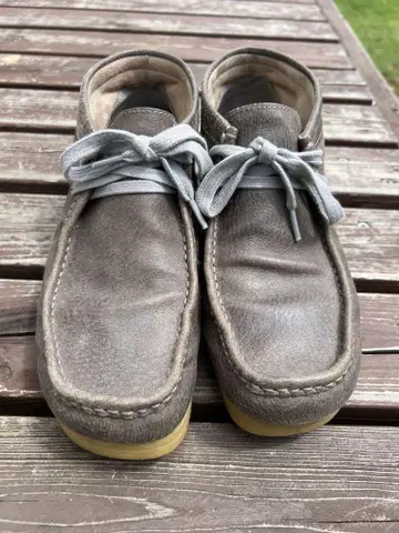 Clarks 그레이