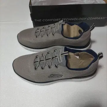 새상품급 스케쳐스 27.0cm 메모리폼 LITE-WEIGHT