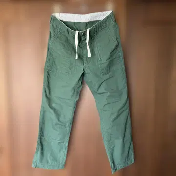 ENGINEERED GARMENTS FATIGUE PANT 올리브