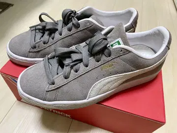 Puma 그레이 스웨이드 스니커즈