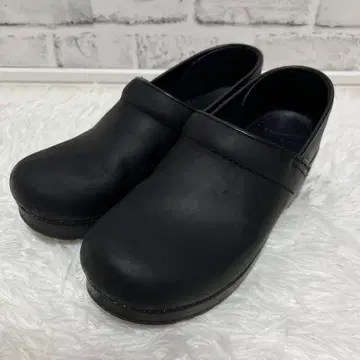 Dansko 사보 샌들 프로페셔널 오일드 가죽 블랙 38